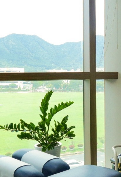 본태성떨림 작은 떨림도 확인, 창원 상남동한의원 한약치료